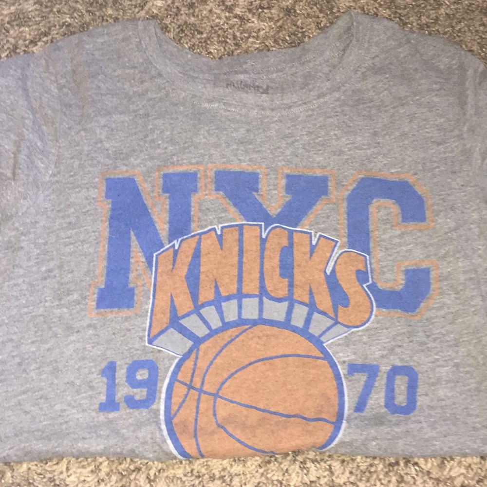 NYC nicks, and Cavs shirt